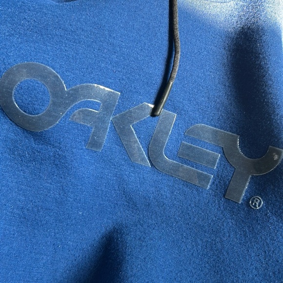 Oakley Men's B1B PO 2.0 Blue Hoodie - Picture 13 of 13